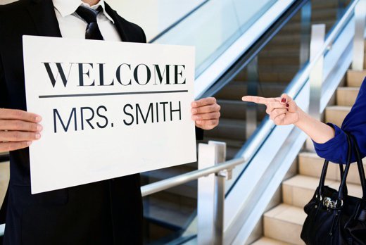 آماده خدمات رسانی به مهمانهای شما تا منزل و محل شما