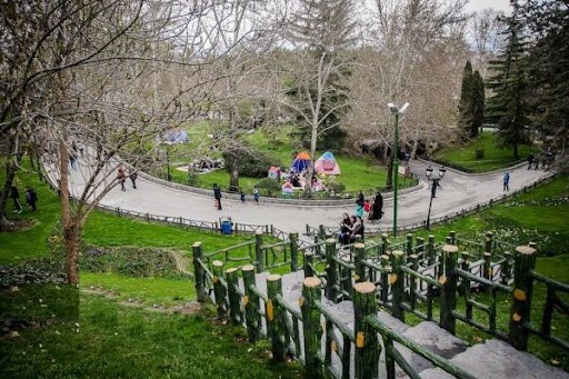 امکانات تفریحی و فرهنگی متنوع